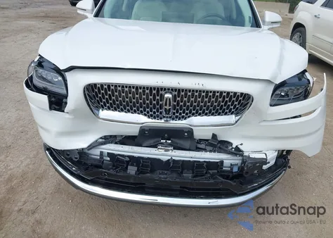 2022 Lincoln Nautilus Black Label z USA, uszkodzony, nr VIN 2LMPJ9JP1NBL05802